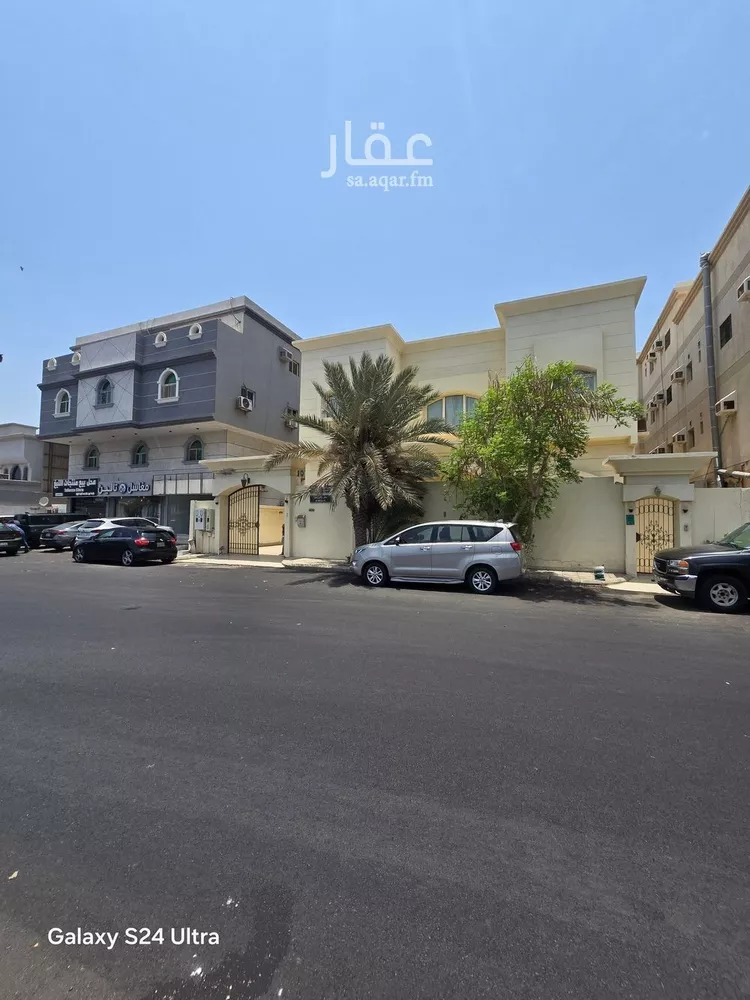فيلا للبيع في شارع المرجان, حي المرجان, مدينة جدة, منطقة مكة المكرمة 1 صورة