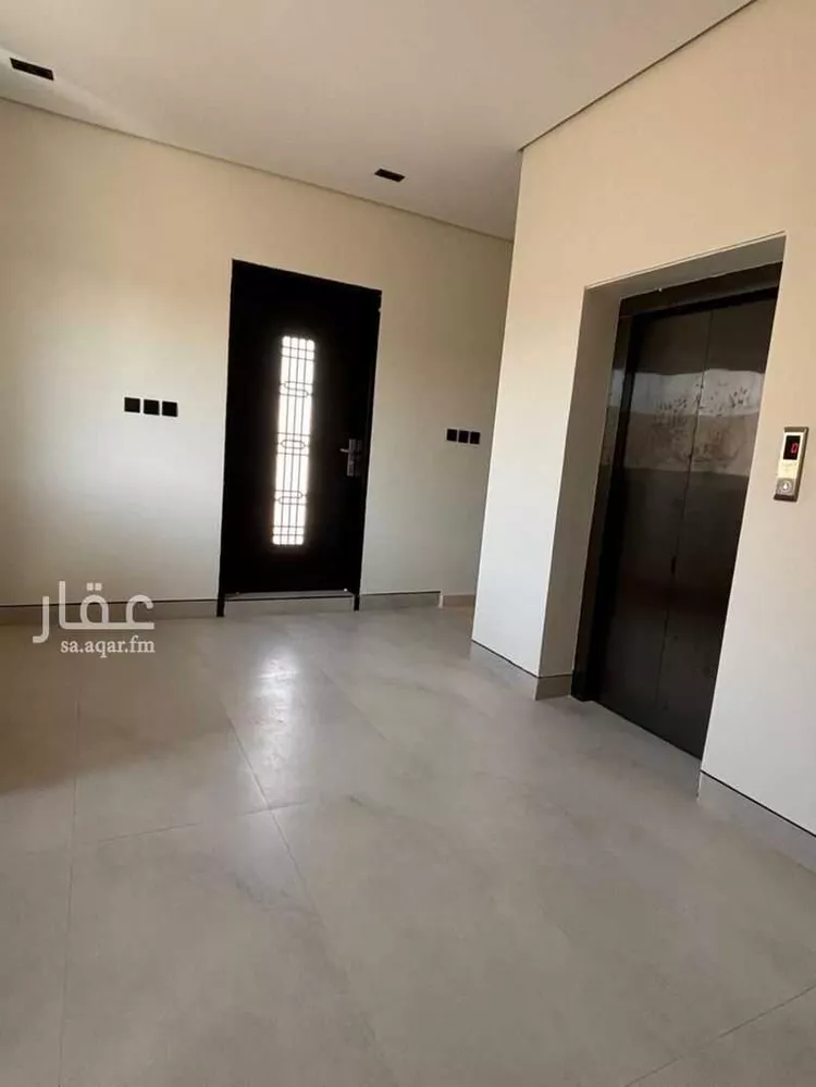 فيلا للبيع في شارع ال صفيان, حي ظهرة العودة شرق, مدينة امارة منطقة الرياض - الدرعيه, منطقة الرياض صورة 4