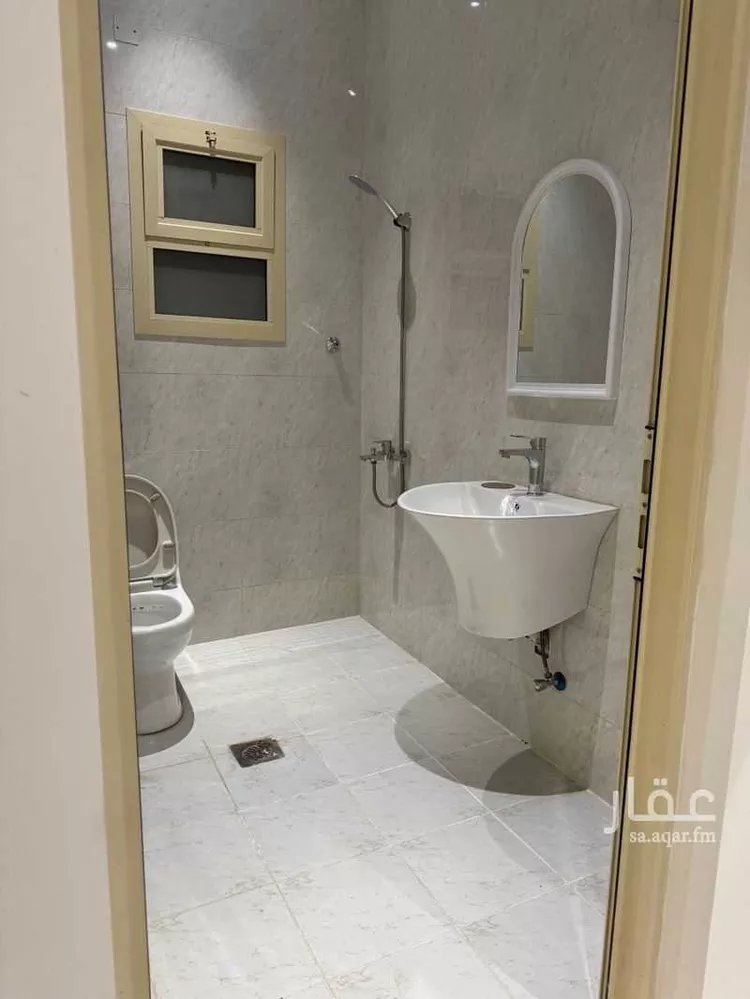 شقة للإيجار في شارع الامير عبدالله بن عبدالرحمن, حي ظهرة العودة شرق, مدينة الدرعية, منطقة الرياض صورة 4