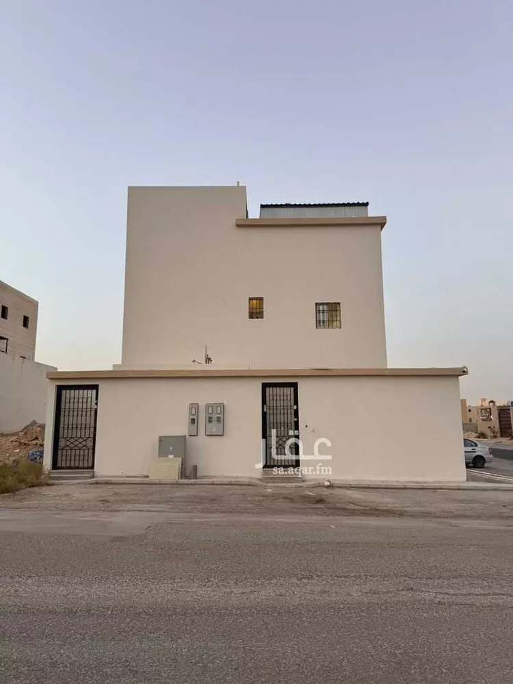 فيلا للبيع في شارع ظهره العودة غرب 98, حي ظهره العودة غرب, مدينة الدرعية, منطقة الرياض صورة 3