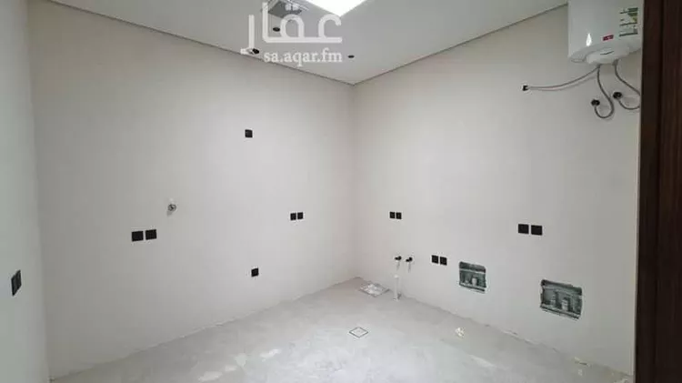 شقة للإيجار في شارع حقان, حي ظهرة العودة شرق, مدينة الدرعية, منطقة الرياض