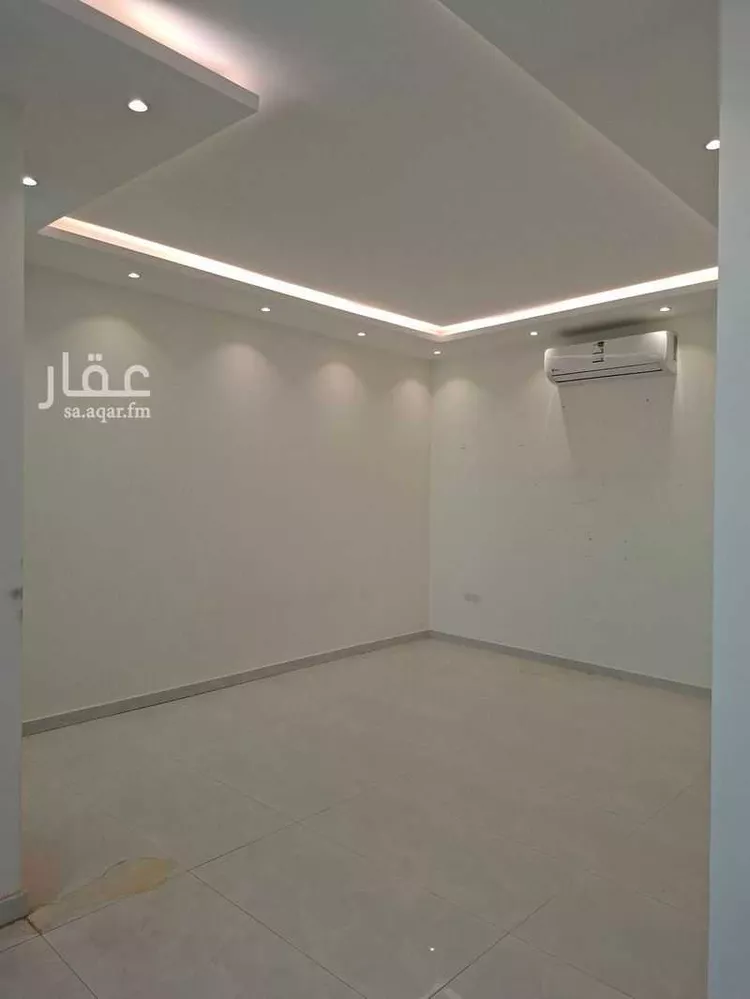 فيلا للإيجار في شارع ابي بركات, حي ظهرة العودة شرق, مدينة الدرعية, منطقة الرياض صورة 5