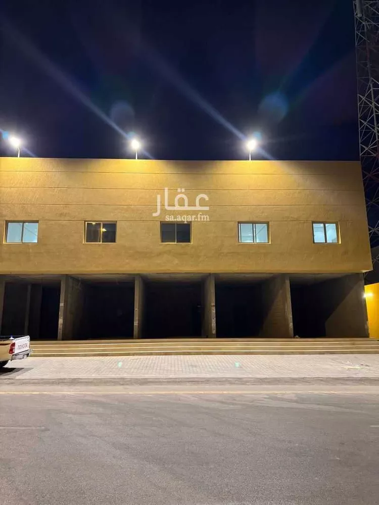 محل للإيجار في شارع الامير عبدالله بن عبدالرحمن, حي ظهرة العودة شرق, مدينة الدرعية, منطقة الرياض