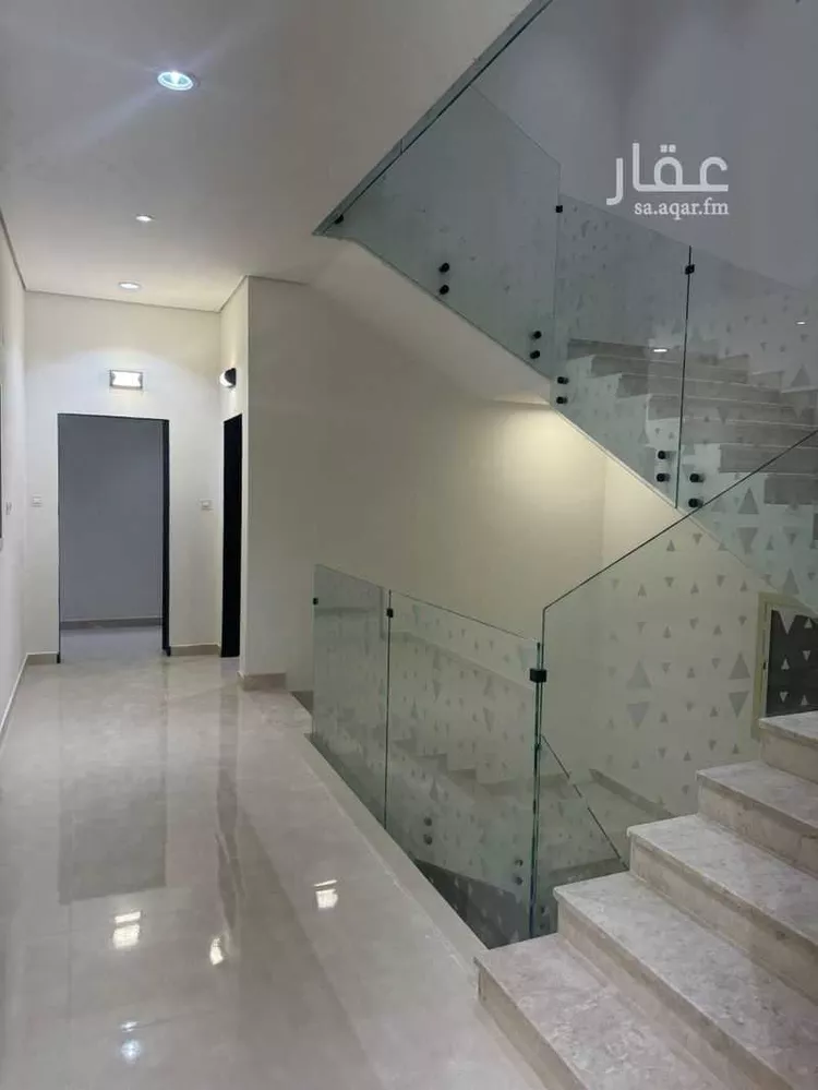 شقة للإيجار في شارع الامير عبدالله بن عبدالرحمن, حي ظهرة العودة شرق, مدينة الدرعية, منطقة الرياض صورة 2