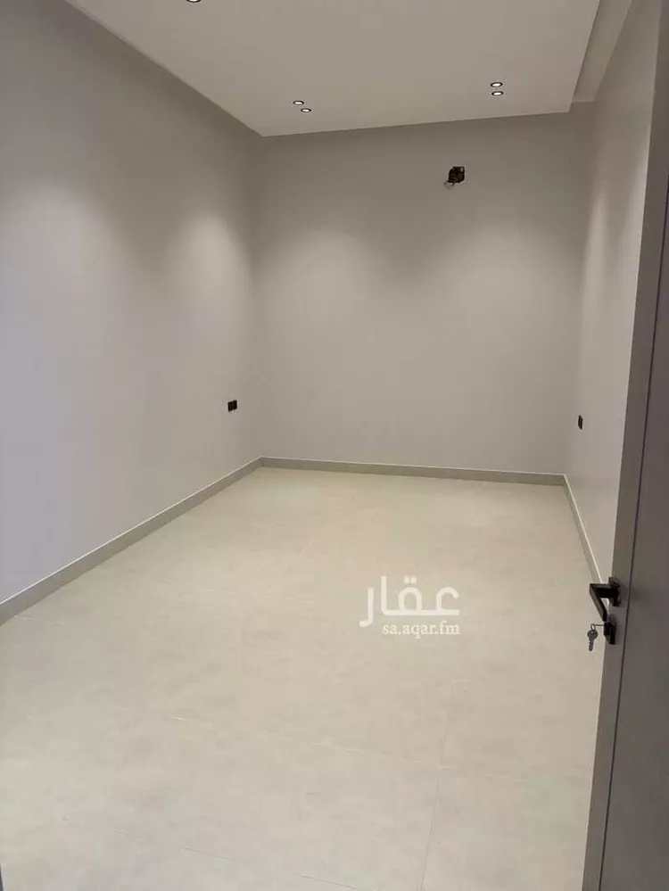 فيلا للإيجار في شارع ام رجوم, حي الروضة, مدينة الرياض, منطقة الرياض صورة 3