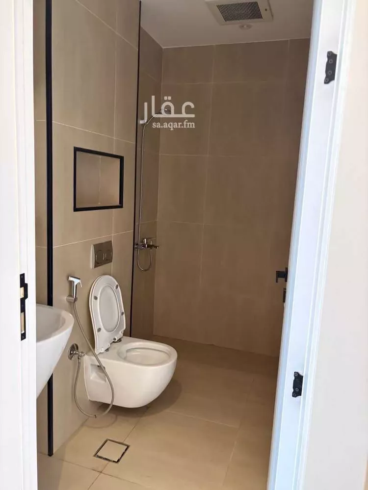 دور للإيجار في شارع الخبر, حي النفل, مدينة الرياض, منطقة الرياض صورة 5