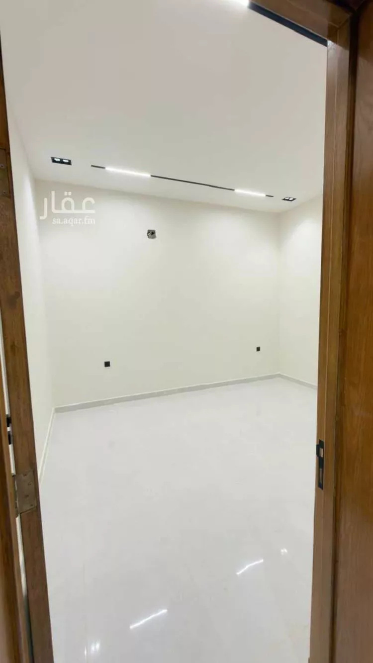 Floor for Sale in Riyadh Ash Sharq