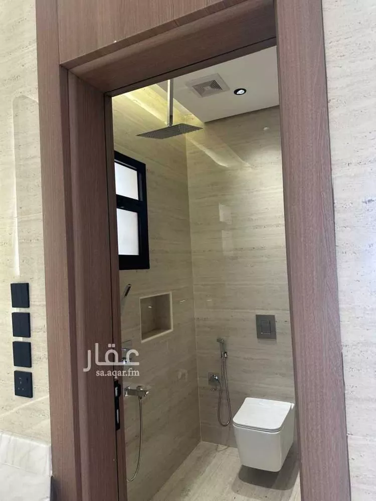 فيلا للبيع في شارع الملك خالد ابن عبدالعزيز, حي ضاحية الملك فهد, مدينة الدمام, المنطقة الشرقية صورة 4