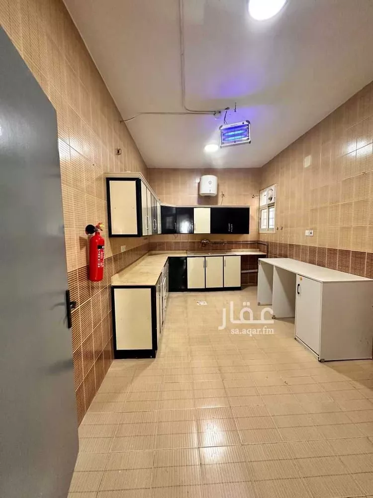 عمارة للإيجار في شارع الطائف, حي ظهرة لبن, مدينة الرياض, منطقة الرياض صورة 3
