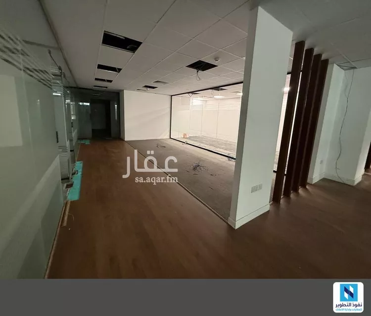 مكتب تجاري للإيجار في شارع المهندس مساعد العنقري, حي السليمانية, مدينة الرياض, منطقة الرياض صورة 4