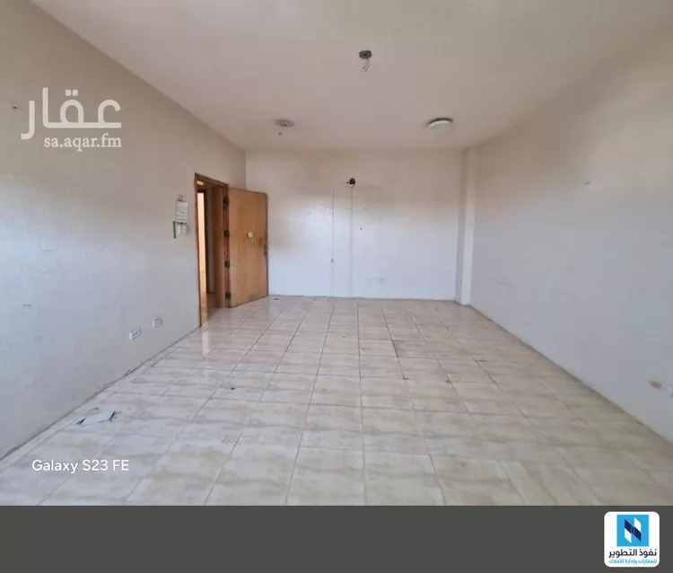 شقة للإيجار في شارع احد, حي الناصرة, مدينة القطيف, المنطقة الشرقية صورة 3