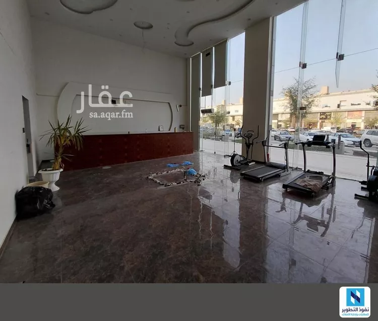 محل للإيجار في شارع طريق الامير محمد بن سعد بن عبد العزيز, حي الملقا, مدينة الرياض, منطقة الرياض صورة 2