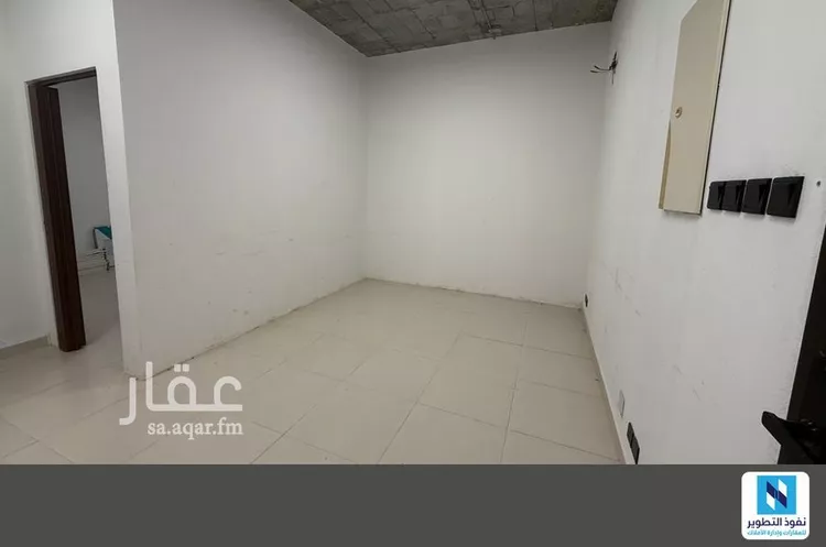 مكتب تجاري للإيجار في شارع سليط التميمي, حي الملك فهد, مدينة الرياض, منطقة الرياض صورة 2