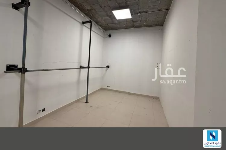 مكتب تجاري للإيجار في شارع سليط التميمي, حي الملك فهد, مدينة الرياض, منطقة الرياض صورة 4