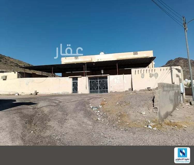 Apartment for Rent in Al Henakiyah Al Henakiyah