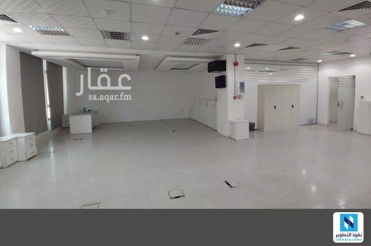 مكتب تجاري للإيجار في شارع المهندس مساعد العنقري, حي السليمانية, مدينة الرياض, منطقة الرياض صورة 4