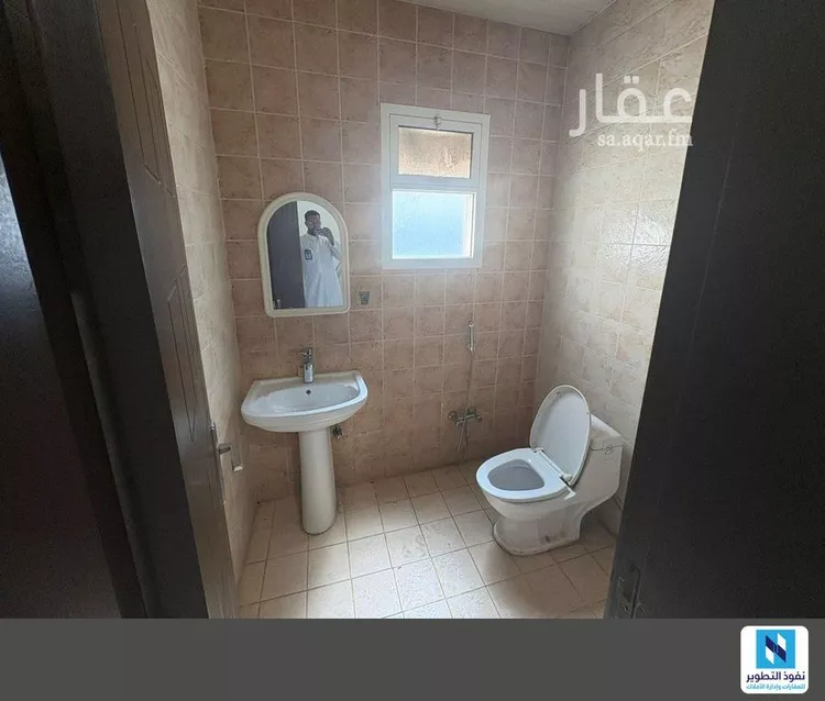 مكتب تجاري للإيجار في شارع رقم 456, حي الملقا, مدينة الرياض, منطقة الرياض 6
