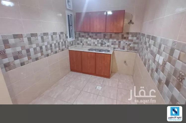 مكتب تجاري للإيجار في شارع عبدالعزيز, حي الفيصلية, مدينة جدة, منطقة مكة المكرمة صورة 5