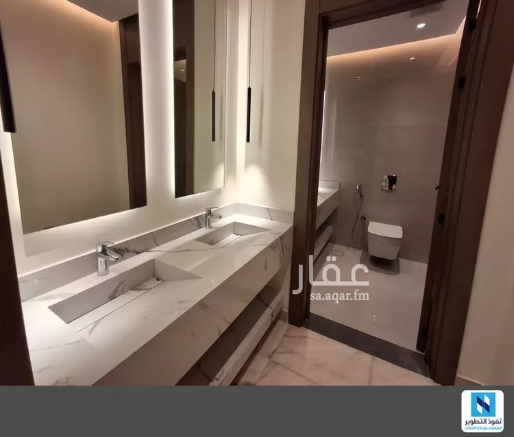 فيلا للإيجار في شارع محايدة, حي الملك سلمان, مدينة الرياض, منطقة الرياض 14