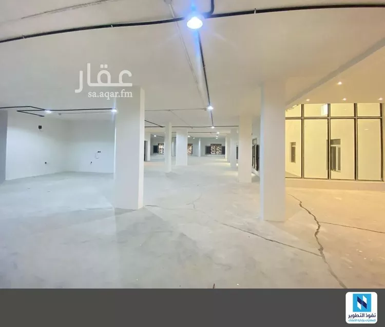 عمارة للإيجار في شارع الملك عبدالله ابن عبدالعزيز سعود الفرعي, حي المرسلات, مدينة الرياض, منطقة الرياض صورة 4