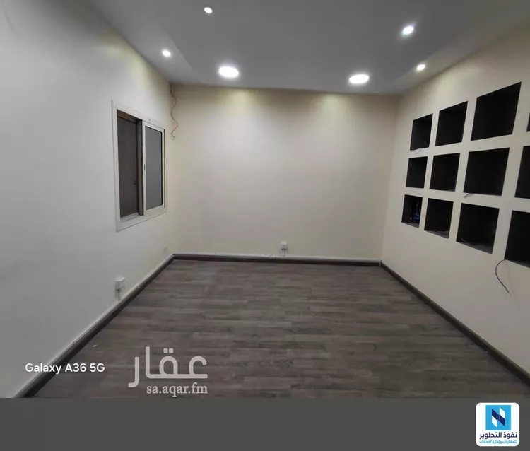مكتب تجاري للإيجار في شارع طريق الامير نايف بن عبد العزيز, حي المحمدية, مدينة الدمام, المنطقة الشرقية صورة 2