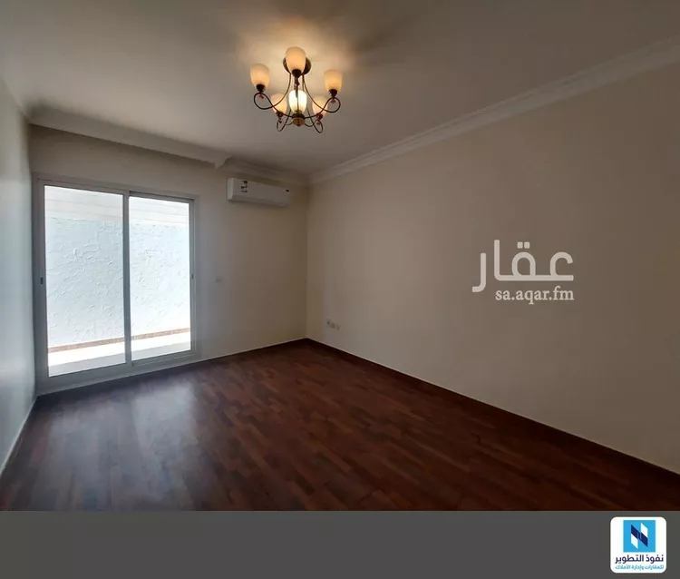 فيلا للإيجار في شارع الملك خالد ابن عبدالعزيز سعود, حي أم الحمام الغربي, مدينة الرياض, منطقة الرياض صورة 3