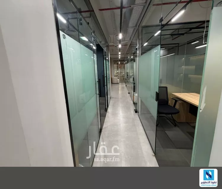 مكتب تجاري للإيجار في شارع انس بن مالك, حي الياسمين, مدينة الرياض, منطقة الرياض 12