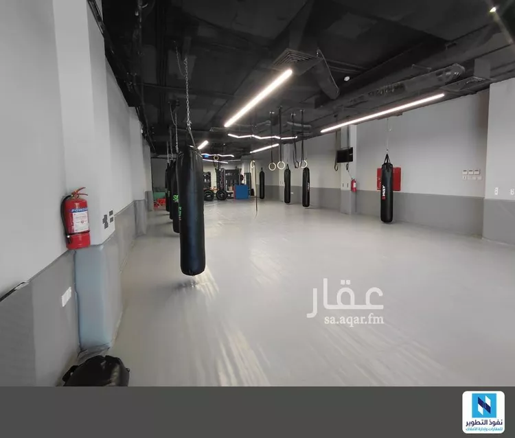 محل للإيجار في شارع المهندس مساعد العنقري, حي السليمانية, مدينة الرياض, منطقة الرياض صورة 4