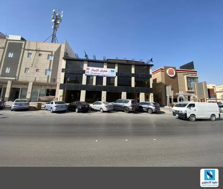 عمارة للإيجار في شارع الملك عبدالعزيز, حي الخالدية, مدينة امارة منطقة الرياض - الدرعيه, منطقة الرياض صورة 2