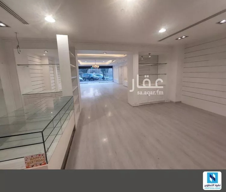 محل للإيجار في شارع المهندس مساعد العنقري, حي السليمانية, مدينة الرياض, منطقة الرياض صورة 2