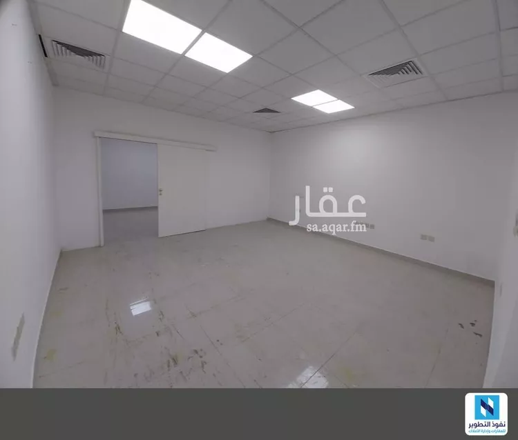 مكتب تجاري للإيجار في شارع رقم 281, حي الياسمين, مدينة الرياض, منطقة الرياض صورة 3