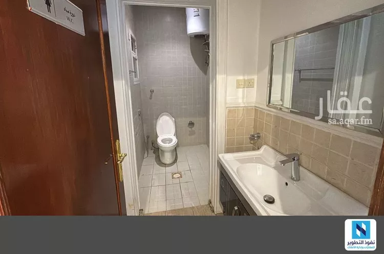 مكتب تجاري للإيجار في شارع تمير, حي المروج, مدينة الرياض, منطقة الرياض صورة 2