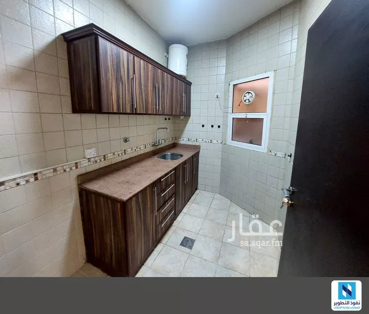 شقة للإيجار في شارع ابي بكر الصديق الفرعي, حي المصيف, مدينة الرياض, منطقة الرياض صورة 5