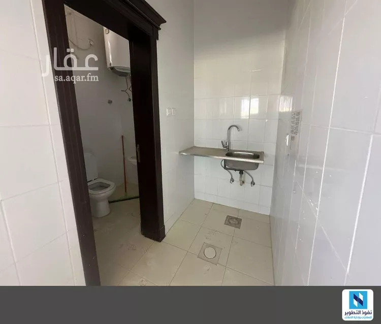 مكتب تجاري للإيجار في شارع طريق واد الدواسر العام, حي اللدام الجنوبي, مدينة وادي الدواسر, منطقة الرياض صورة 3