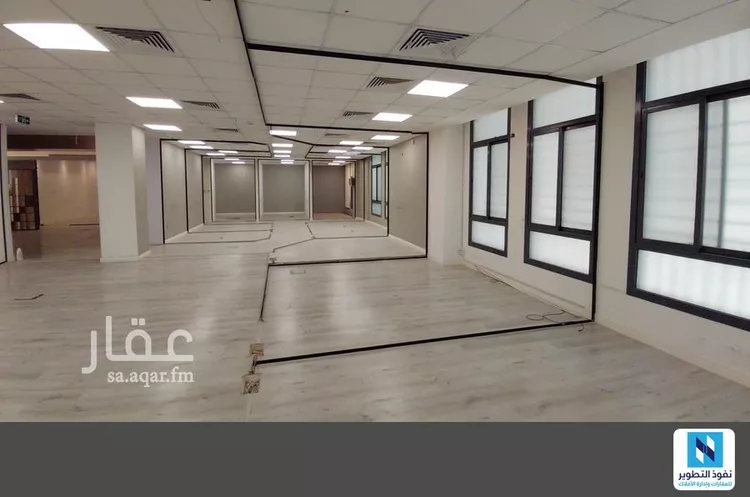 مكتب تجاري للإيجار في شارع المهندس مساعد العنقري, حي السليمانية, مدينة الرياض, منطقة الرياض صورة 4