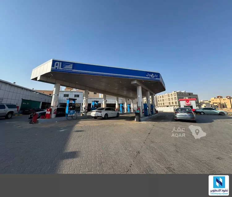 محطة للإيجار في شارع احمد بن الخطاب, حي طويق, مدينة الرياض, منطقة الرياض 8