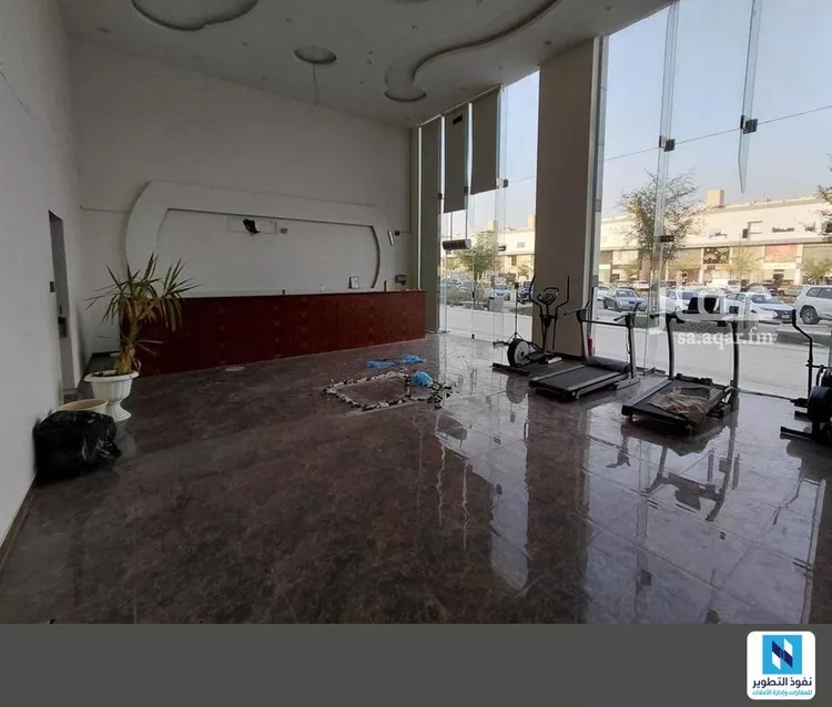 محل للإيجار في شارع طريق الامير محمد بن سعد بن عبد العزيز, حي الملقا, مدينة الرياض, منطقة الرياض صورة 3
