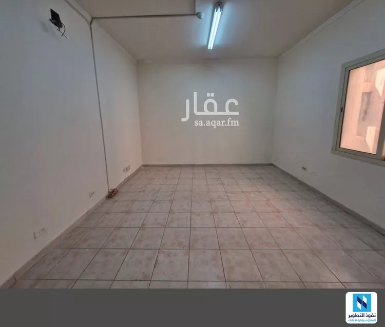 مكتب تجاري للإيجار في شارع طريق الامير نايف بن عبد العزيز, حي المحمدية, مدينة الدمام, المنطقة الشرقية صورة 2