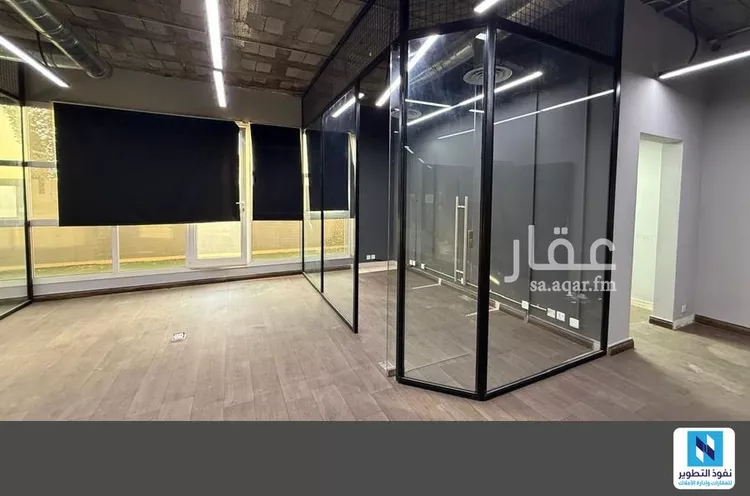 مكتب تجاري للإيجار في شارع سليط التميمي, حي الملك فهد, مدينة الرياض, منطقة الرياض صورة 3