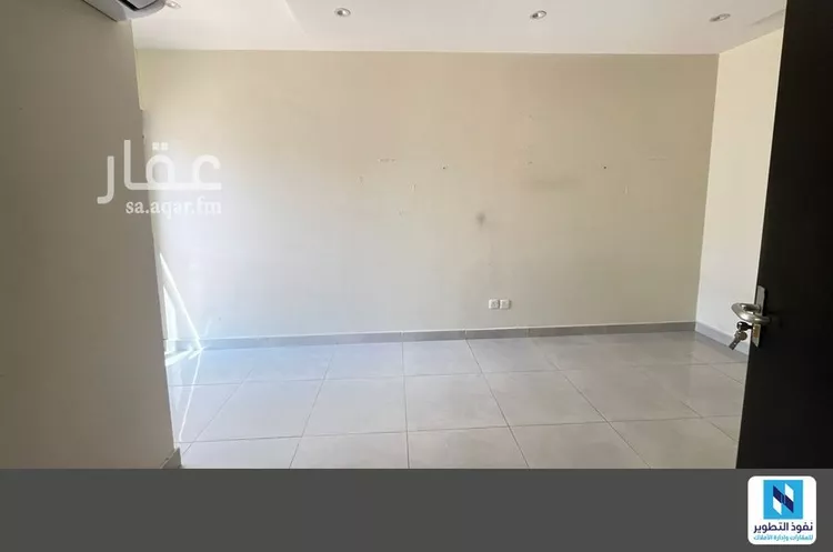 فيلا للإيجار في شارع سعود بن عبدالعزيز بن محمد الفرعي, حي الملك فهد, مدينة الرياض, منطقة الرياض صورة 4