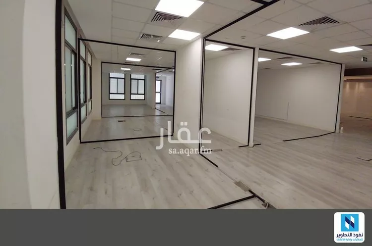 مكتب تجاري للإيجار في شارع المهندس مساعد العنقري, حي السليمانية, مدينة الرياض, منطقة الرياض صورة 5