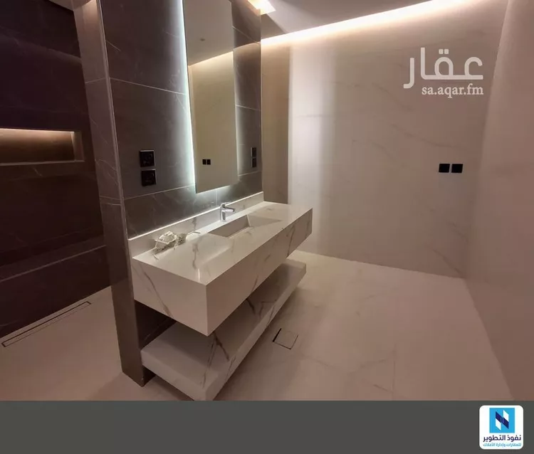 فيلا للإيجار في شارع محايدة, حي الملك سلمان, مدينة الرياض, منطقة الرياض 12