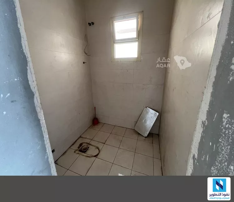 Shop for Rent in Riyadh Al Arid صورة 5
