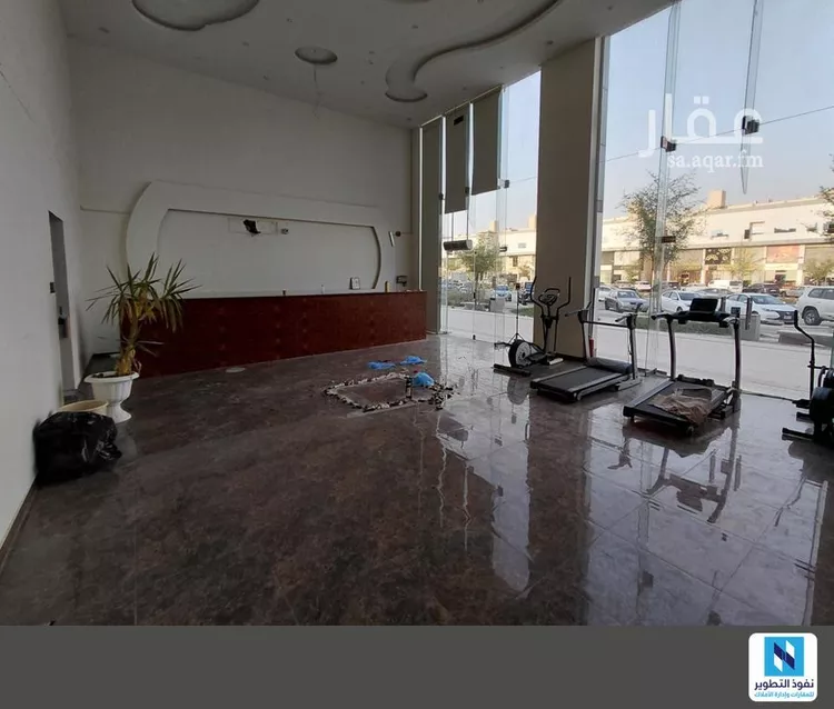 محل للإيجار في شارع طريق الامير محمد بن سعد بن عبد العزيز, حي الملقا, مدينة الرياض, منطقة الرياض صورة 2