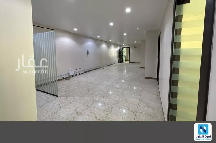 مكتب تجاري للإيجار في شارع صالح القاضي, حي الملك فيصل, مدينة الرياض, منطقة الرياض صورة 4