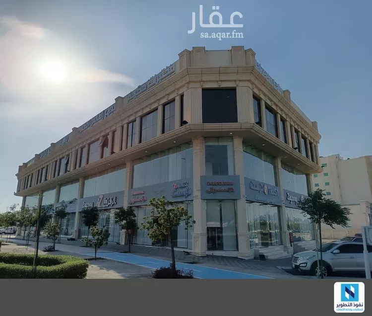 محل للإيجار في شارع الملك عبدالله بن عبدالعزيز, حي الخالدية, مدينة المدينة المنورة, منطقة المدينة المنورة 1 صورة