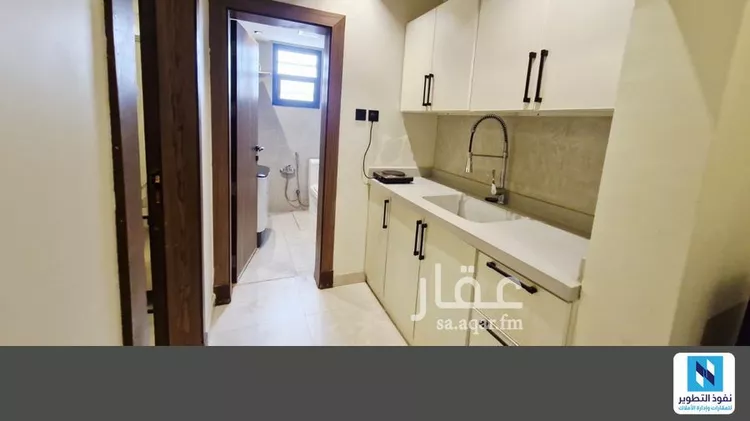 شقة للإيجار في شارع المعذر, حي الوزارات, مدينة الرياض, منطقة الرياض صورة 5