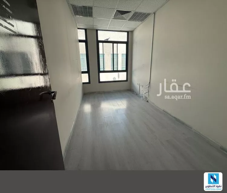 مكتب تجاري للإيجار في شارع المهندس مساعد العنقري, حي السليمانية, مدينة الرياض, منطقة الرياض صورة 5