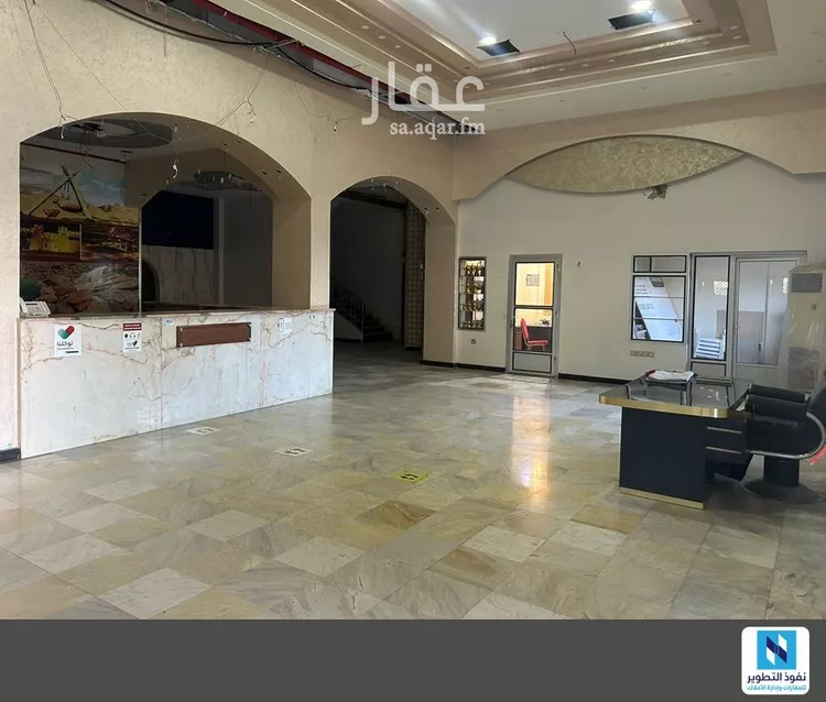 عمارة للإيجار في شارع طريق الملك سعود, حي البحيرة, مدينة حائل, منطقة حائل صورة 3