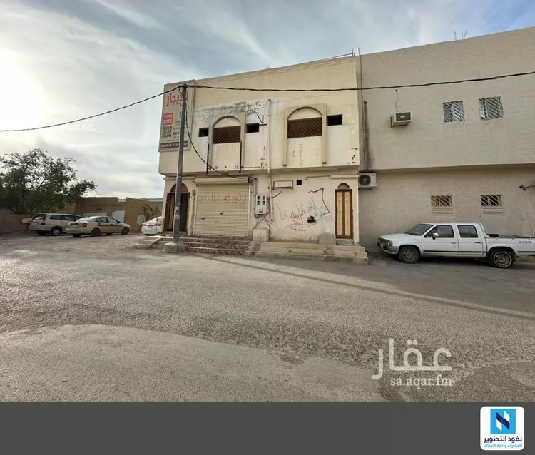 فيلا للبيع في شارع الأعمور, حي القطار, مدينة الخرج, منطقة الرياض صورة 2